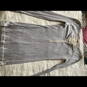 Hollister long sleeve tee